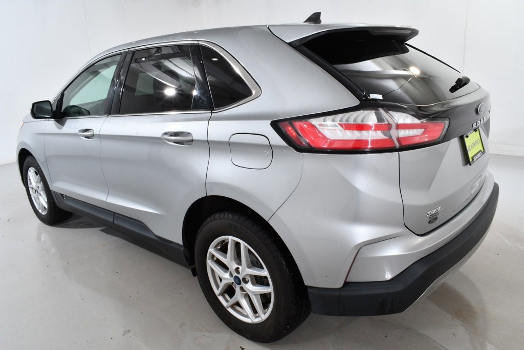Used 2022 Ford Edge SEL w/ Convenience Package image 15