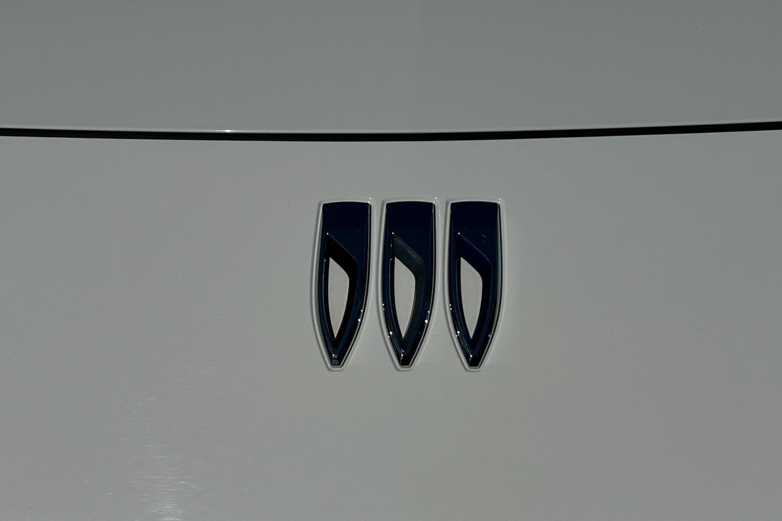 Used 2025 Buick Envista Sport Touring FWD image 38
