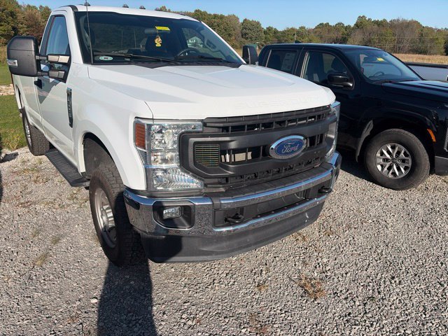 Used 2022 Ford F250 XL w/ Power Equipment Group AWD/4WD image 2
