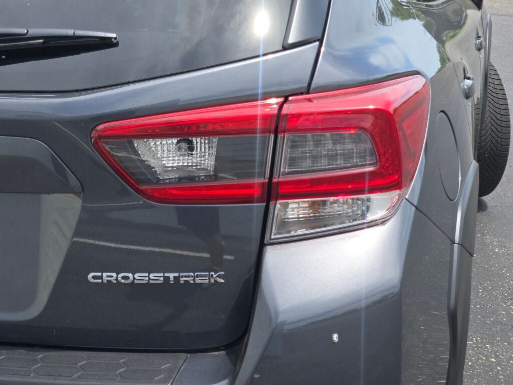 Used 2023 Subaru Crosstrek 2.5i Limited AWD/4WD image 11