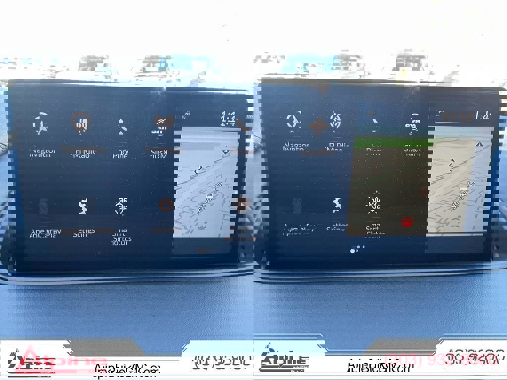 Used 2023 Acura MDX w/ Technology Package image 16