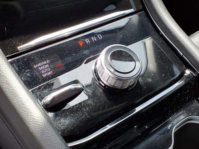 Used 2023 Jeep Grand Cherokee Limited w/ Black Appearance Package image 23