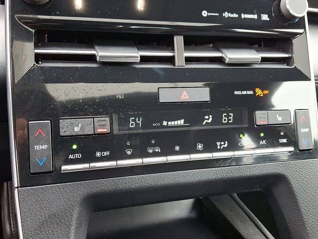 Used 2019 Toyota Avalon XSE w/ Protection Package FWD image 16