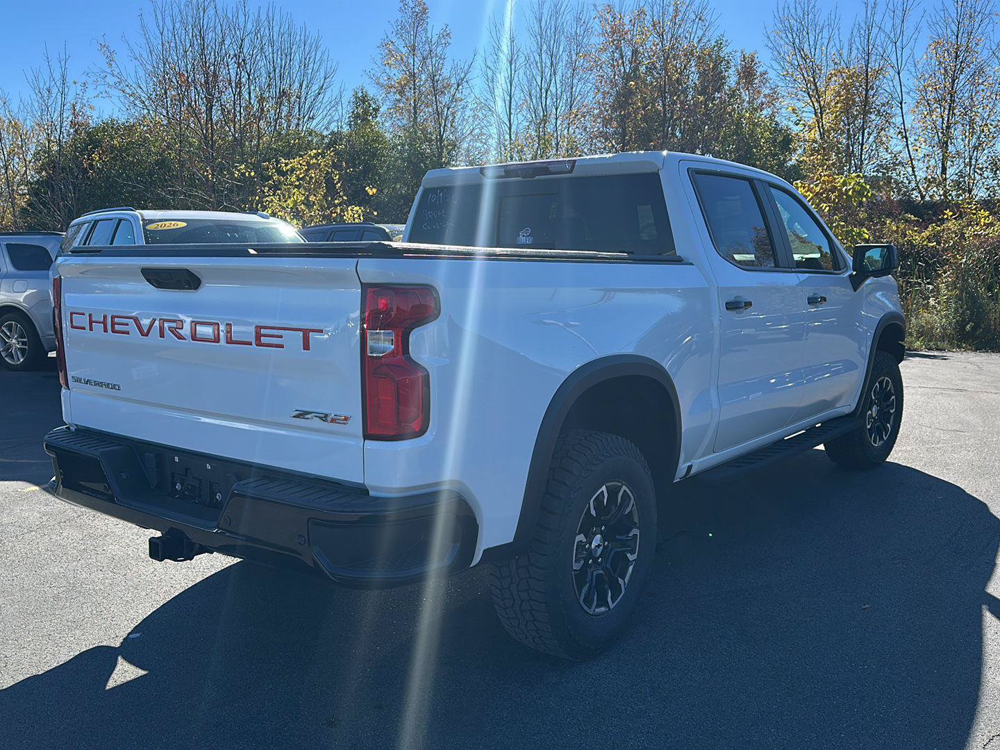 Used 2023 Chevrolet Silverado 1500 ZR2 w/ Technology Package AWD/4WD image 2