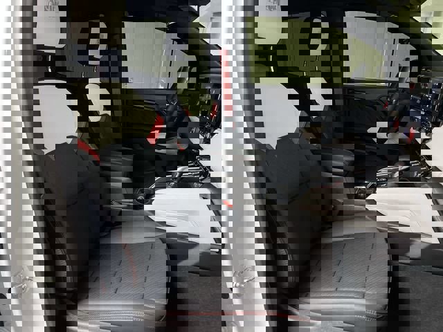 Used 2024 GMC Canyon AT4X w/ AT4X AEV Edition image 27