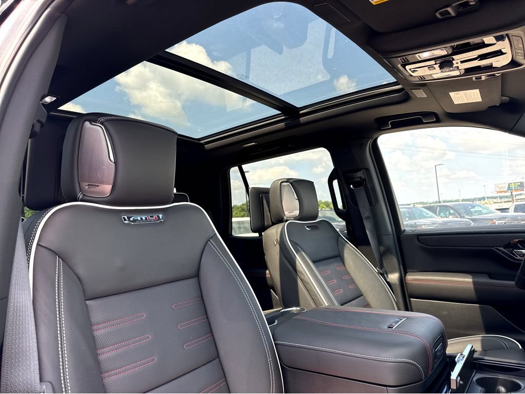 New 2026 GMC Yukon AT4 Ultimate w/ LPO, Floor Liner Package AWD/4WD image 5