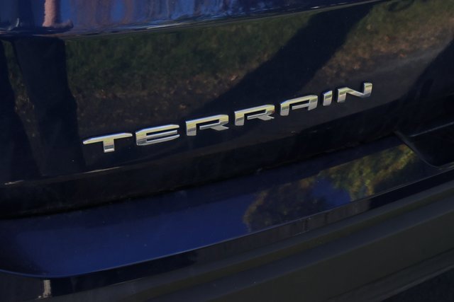 Used 2022 GMC Terrain SLE w/ Driver Convenience Package image 7