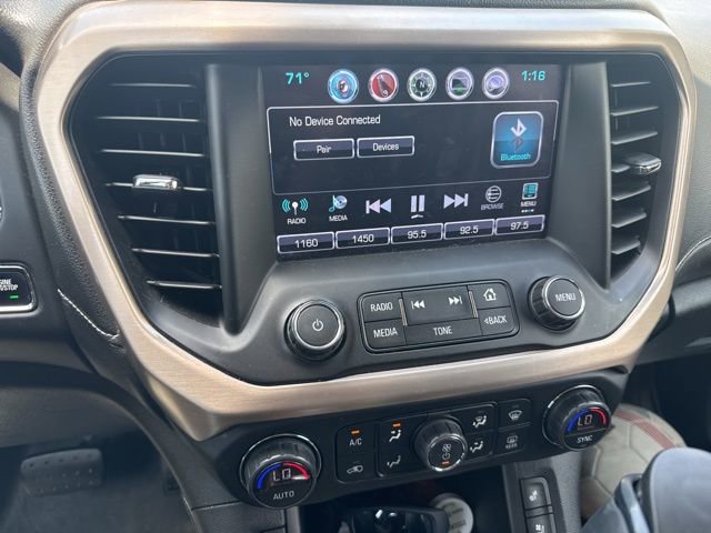 Used 2019 GMC Acadia Denali AWD/4WD image 10