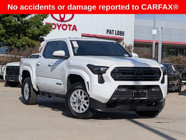 Certified 2026 Toyota Tacoma SR5 AWD/4WD image 2
