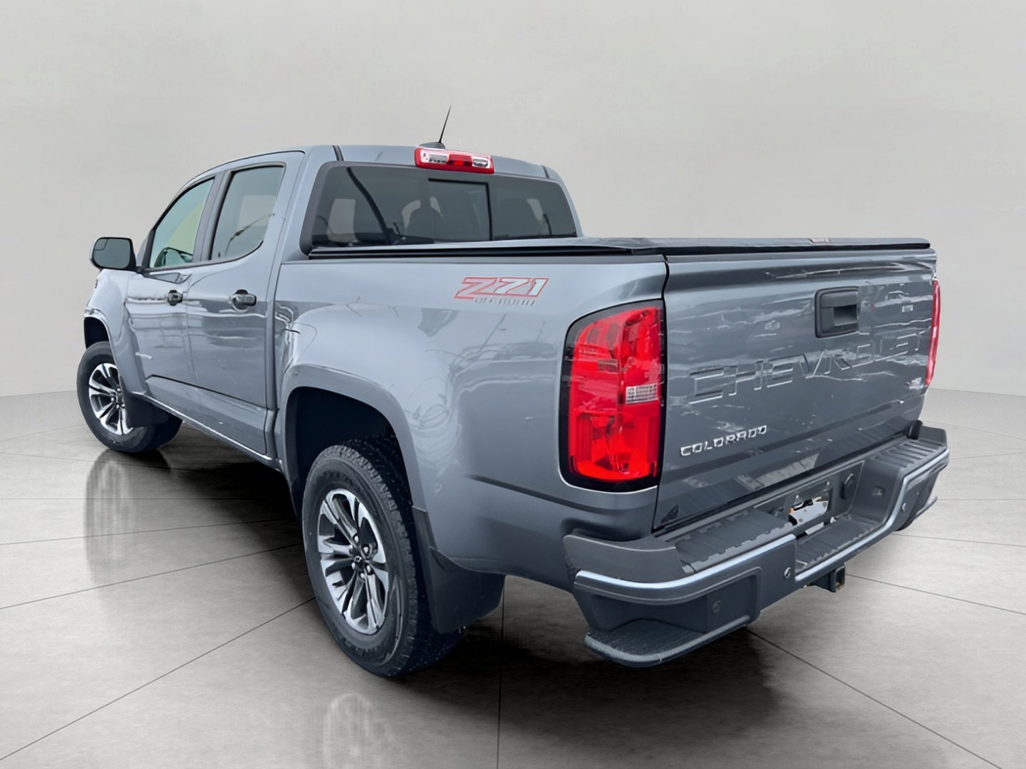 Used 2021 Chevrolet Colorado Z71 w/ Safety Package image 5