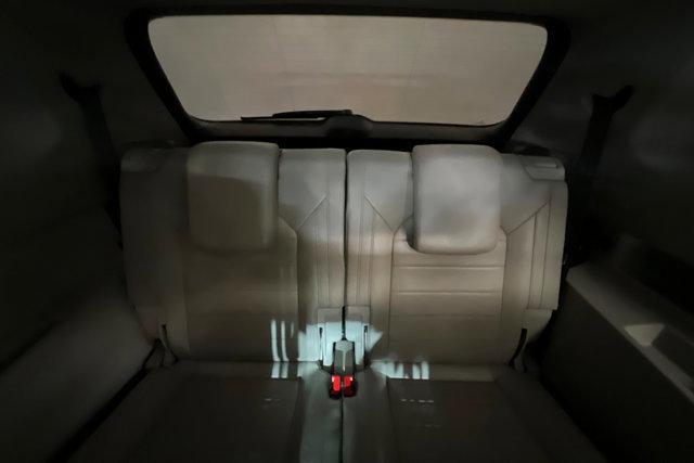 Used 2021 Volkswagen Atlas SEL Premium AWD/4WD image 22