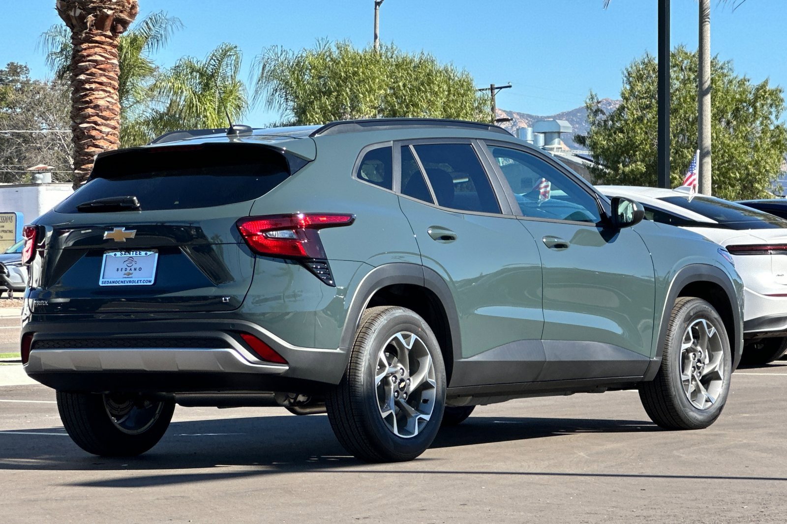 New 2026 Chevrolet Trax LT image 4