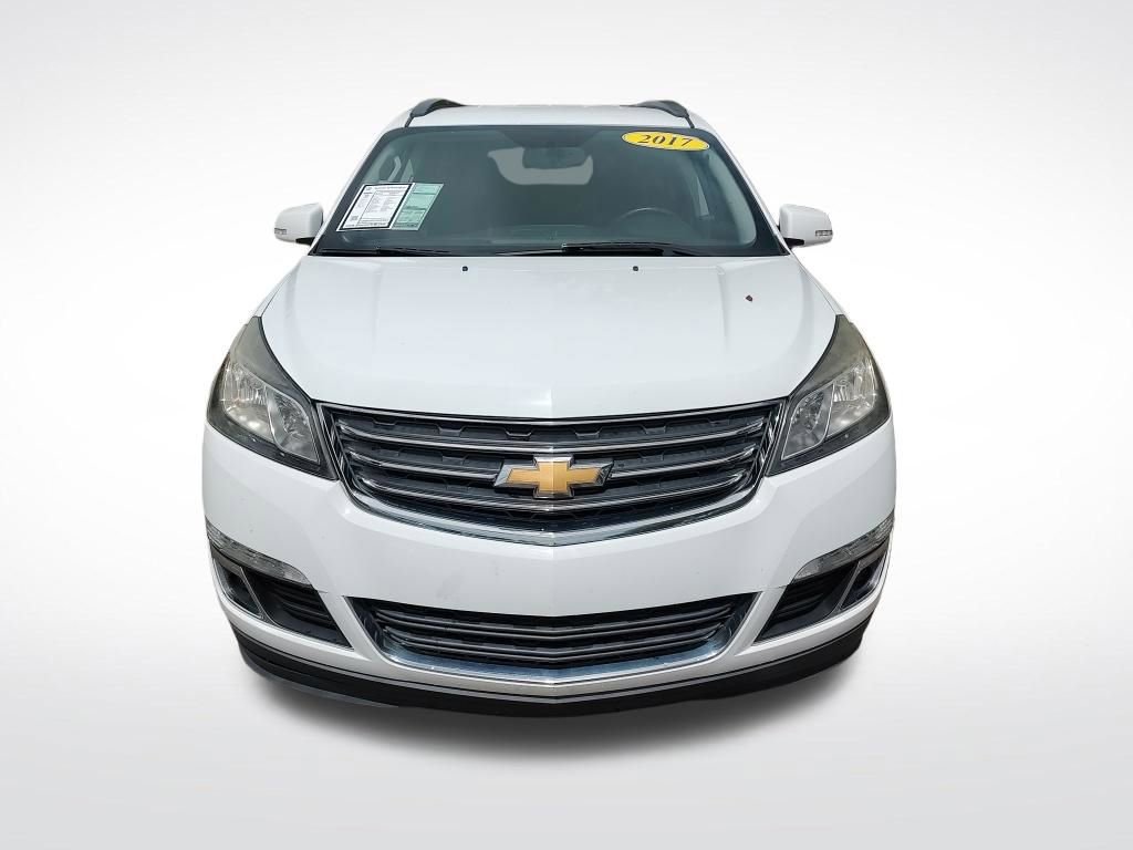 Used 2017 Chevrolet Traverse LT w/ Style and Technology Package image 8