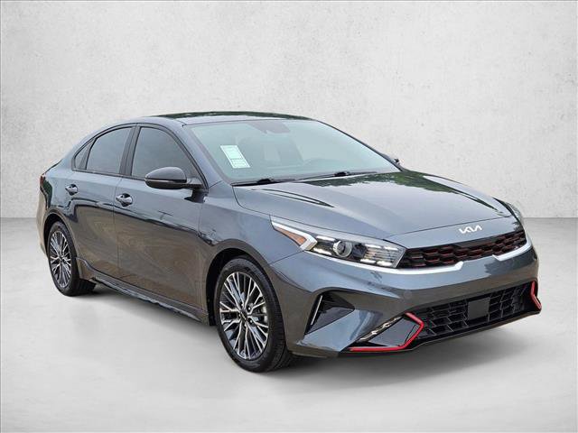 Used 2022 Kia Forte GT-Line w/ GT-Line Technology Package FWD image 3