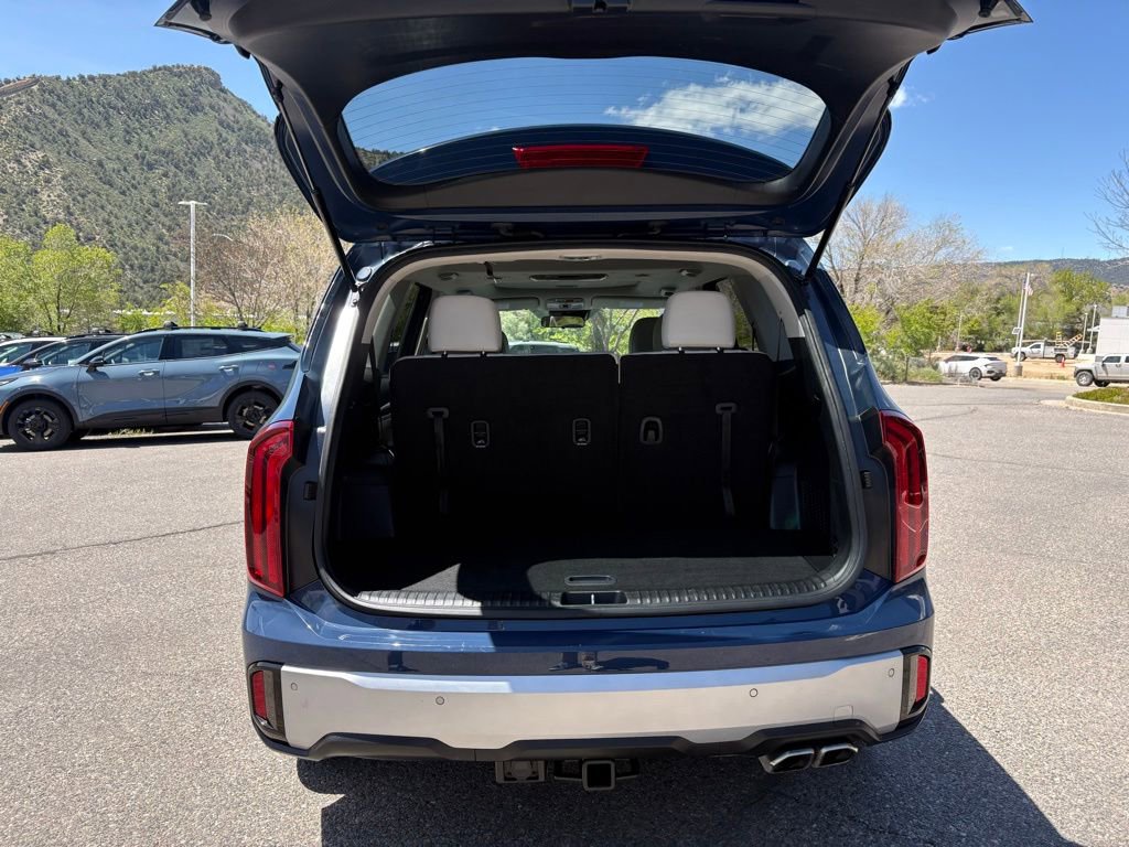 Certified 2024 Kia Telluride S AWD/4WD image 8