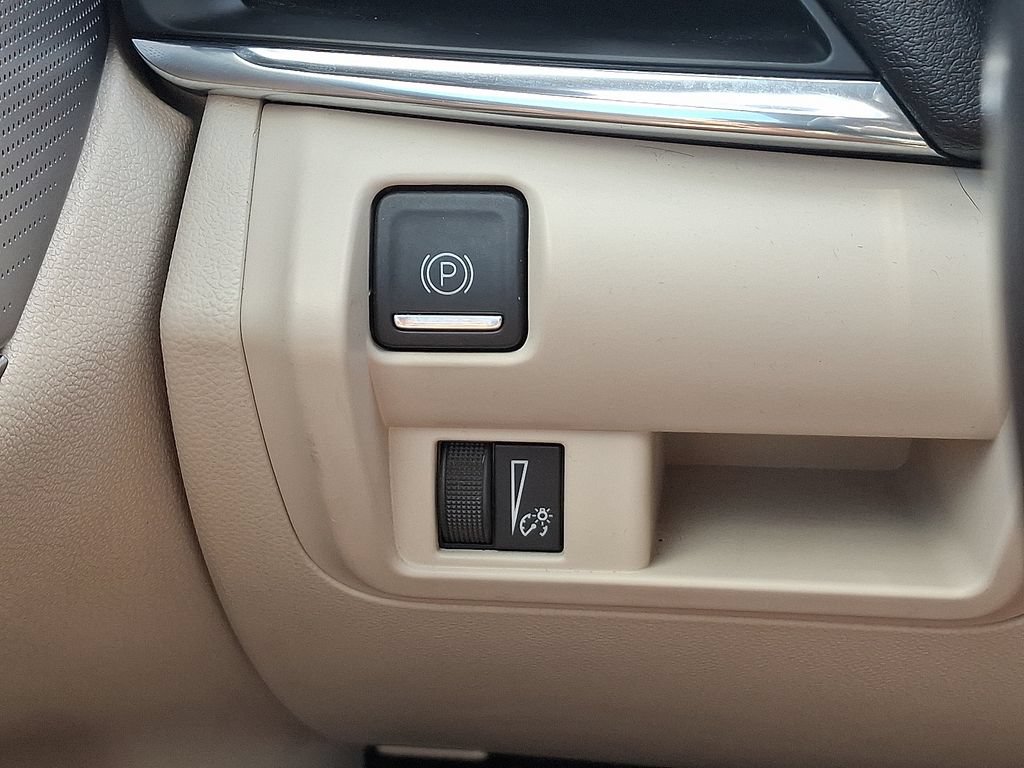 Certified 2020 Cadillac CT4 Premium Luxury RWD image 24