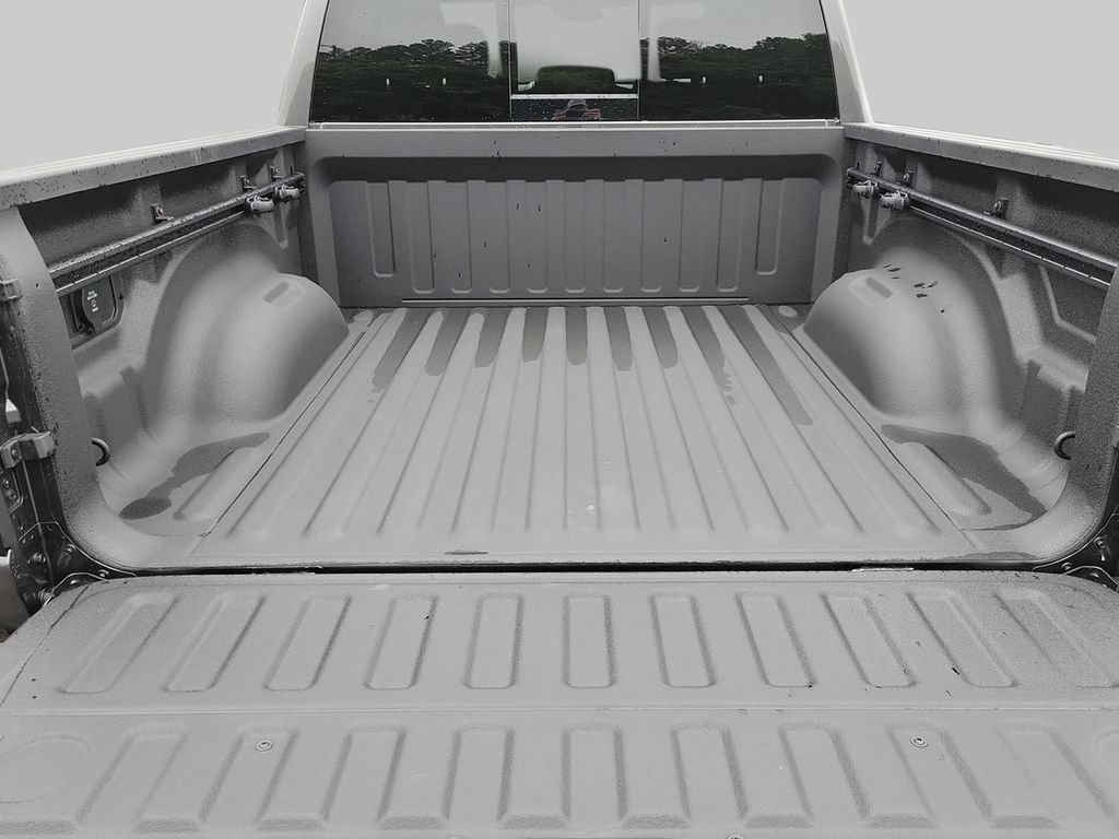 New 2026 RAM 1500 Big Horn w/ Night Edition AWD/4WD image 9