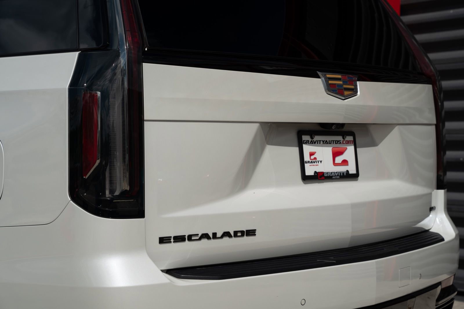 Used 2022 Cadillac Escalade ESV Sport Platinum image 9