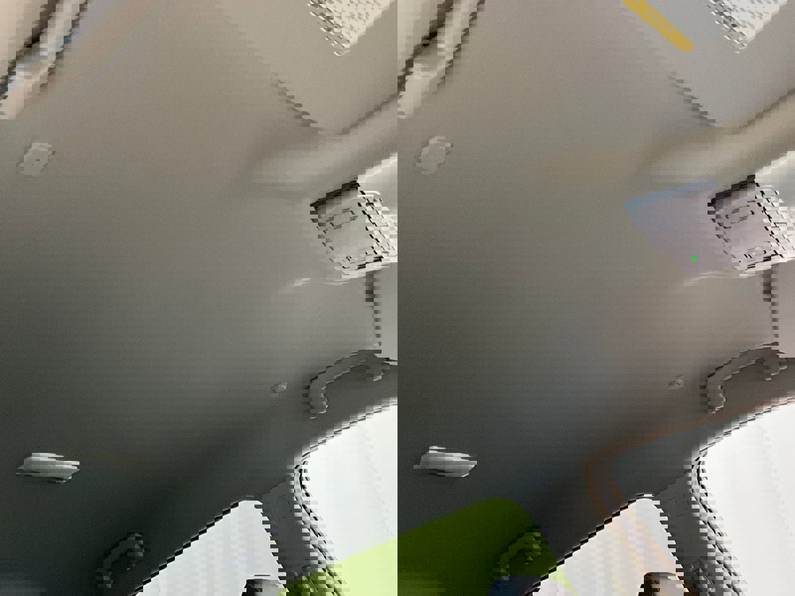 Used 2025 Nissan Rogue SL image 20