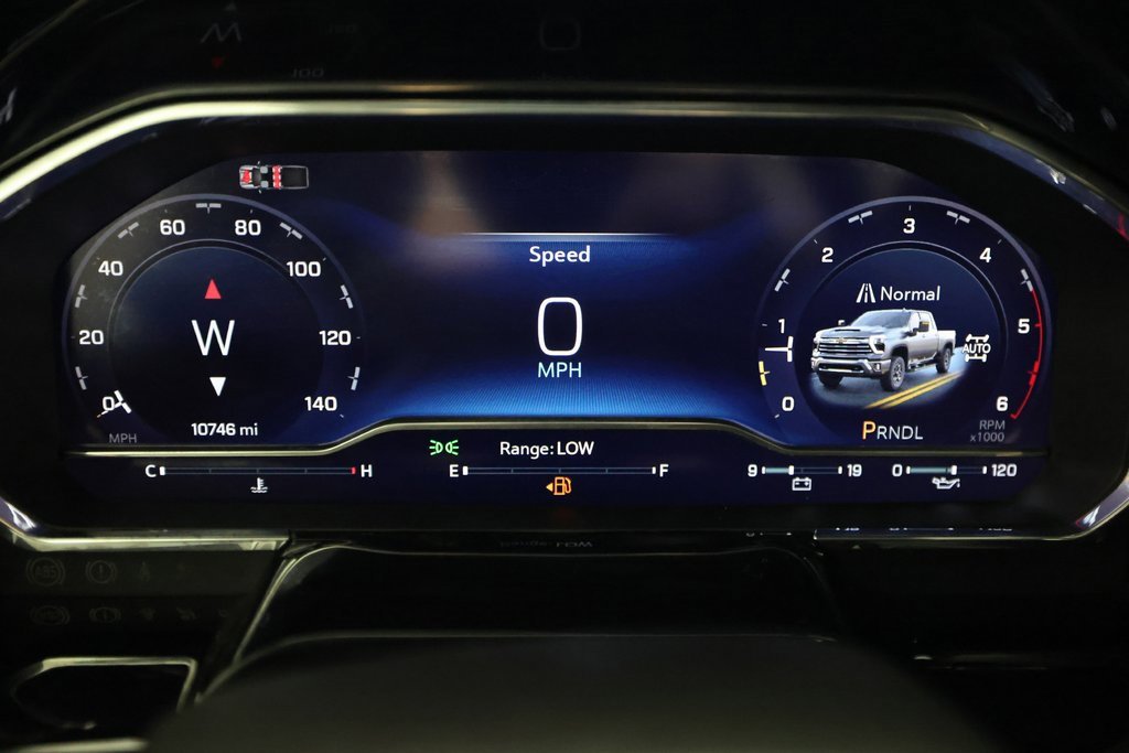 Used 2025 Chevrolet Silverado 3500 LTZ image 19