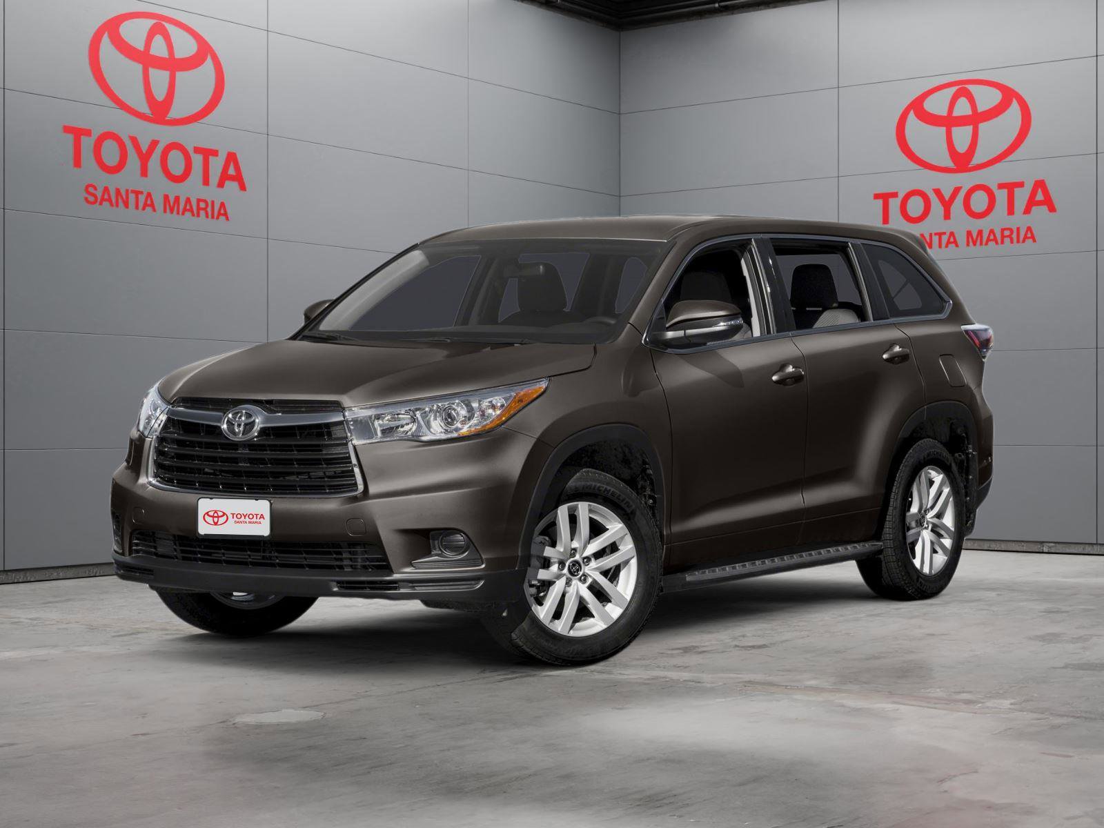 Used 2016 Toyota Highlander LE FWD image 1
