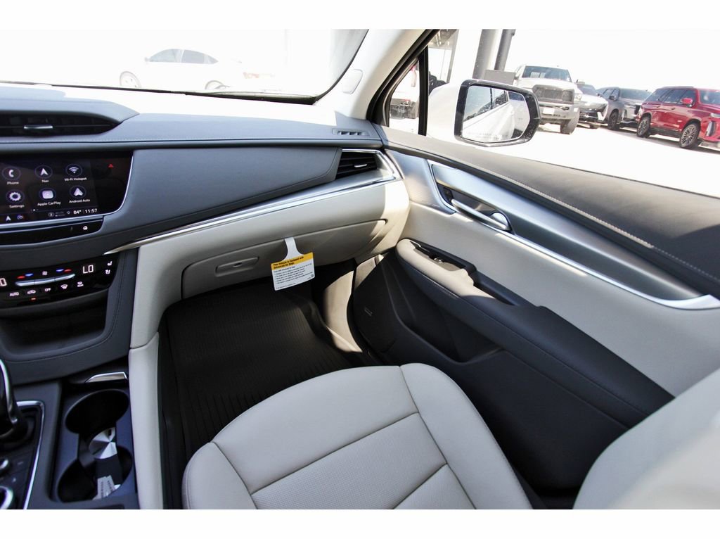 New 2025 Cadillac XT5 Premium Luxury w/ Technology Package image 10