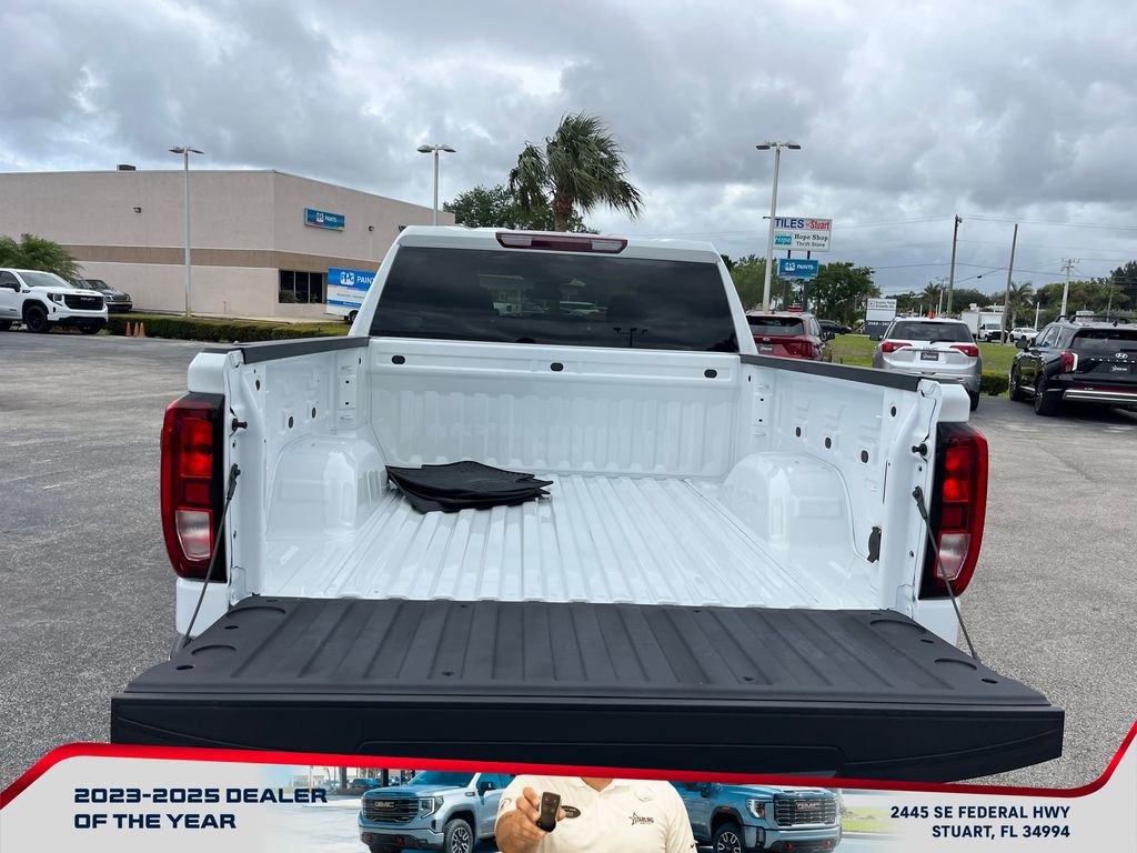 Used 2024 GMC Sierra 1500 Elevation image 9