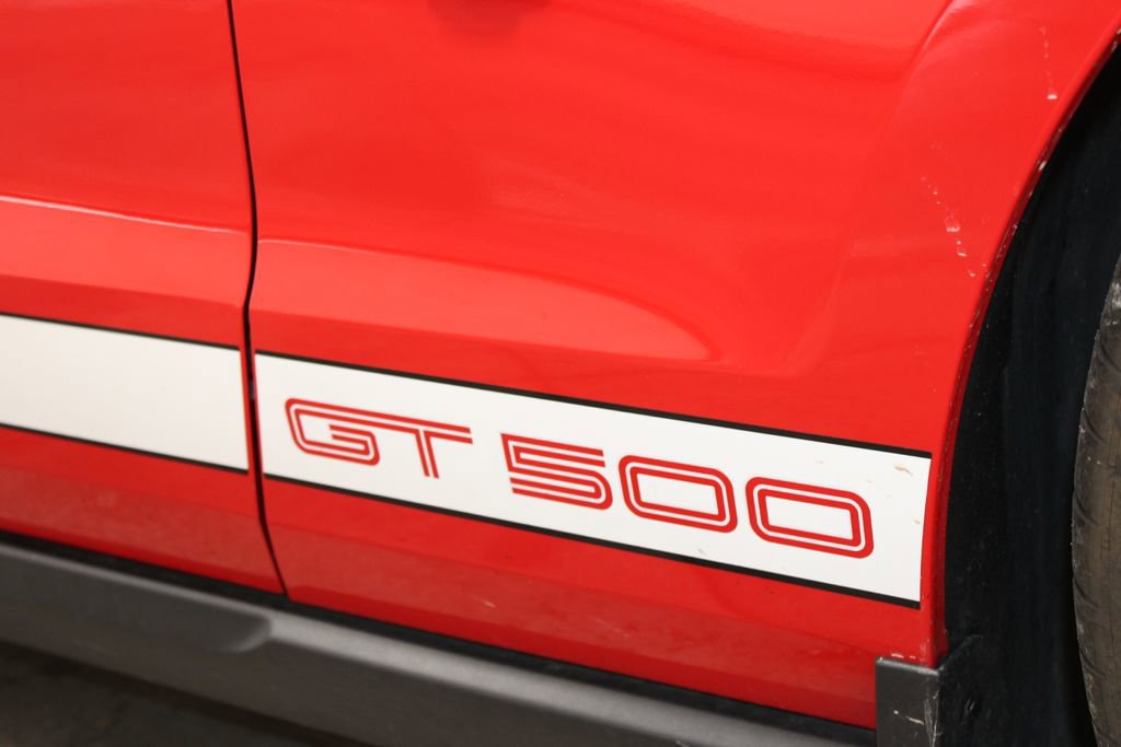 Used 2011 Ford Mustang Shelby GT500 w/ SVT Performance Pkg RWD image 13