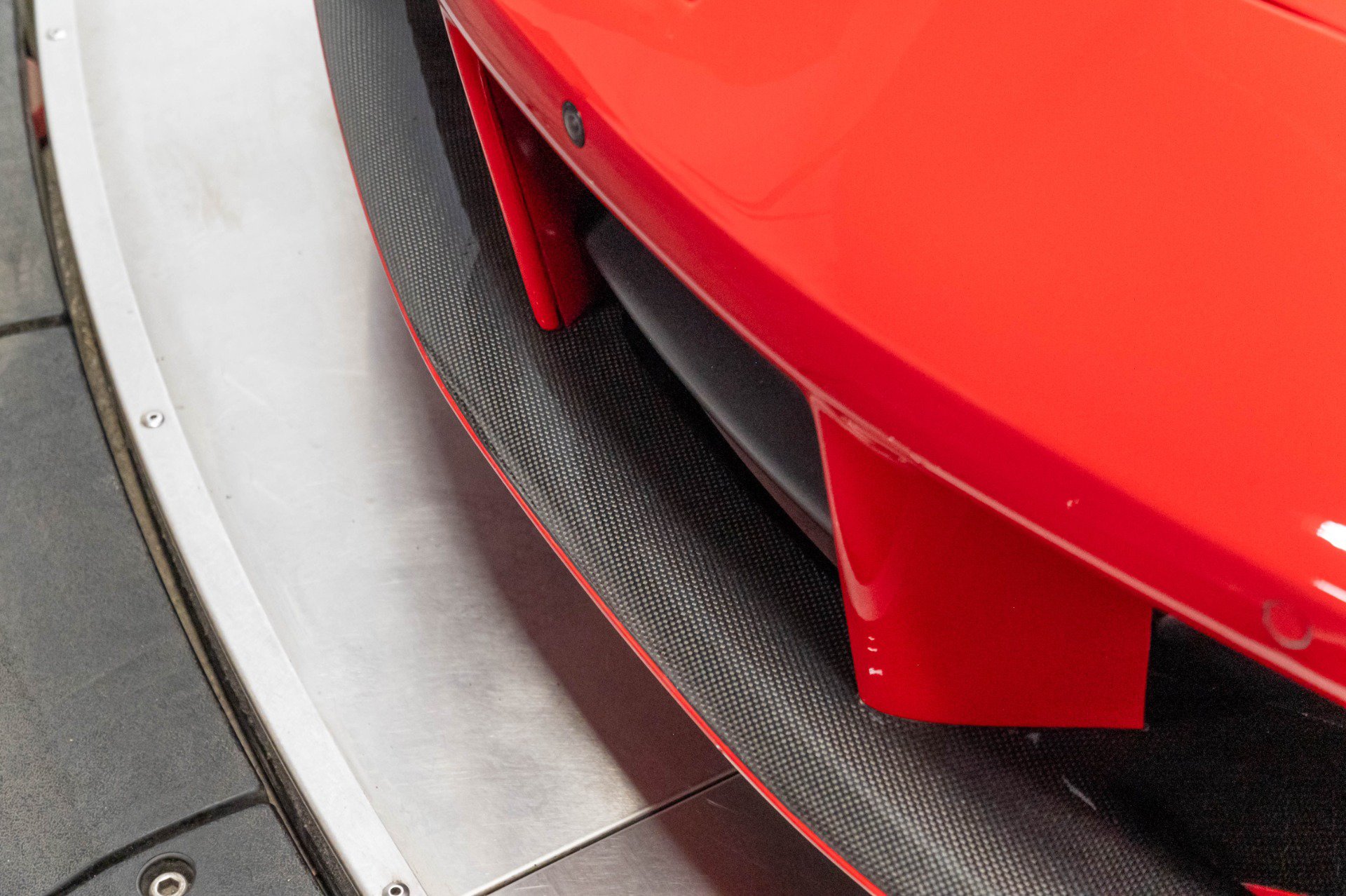 Used 2018 Ferrari 488 Spider RWD image 52