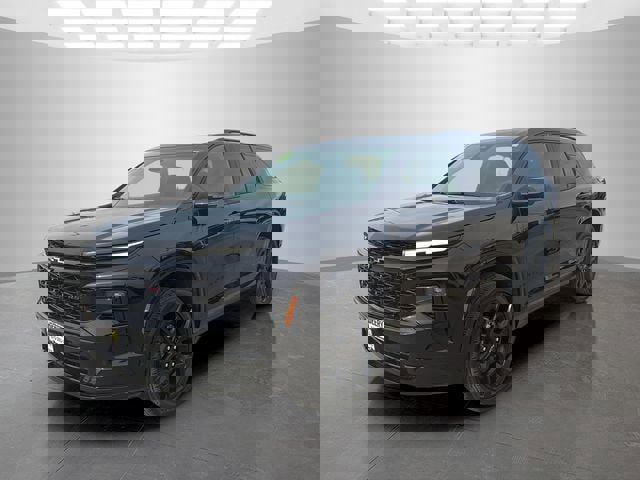 New 2026 Chevrolet Traverse RS w/ LPO, Floor Liner Package image 8