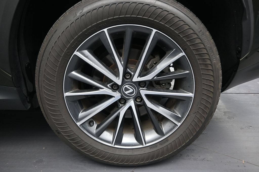 Used 2024 Lexus NX 250 FWD image 10
