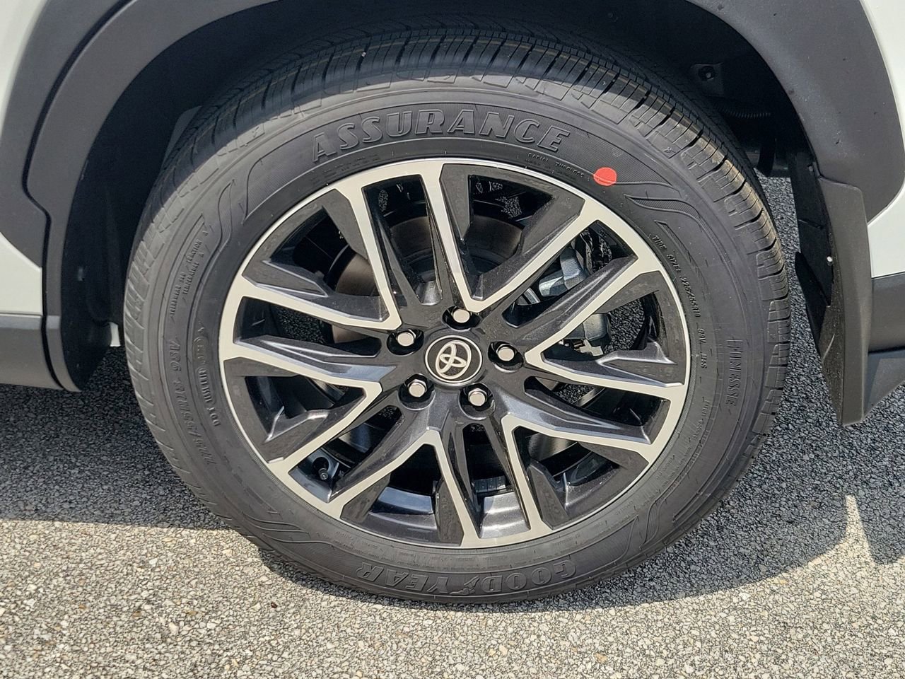 New 2026 Toyota Corolla Cross XLE image 5