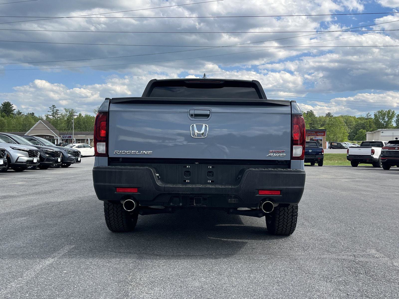 Certified 2023 Honda Ridgeline Sport image 6