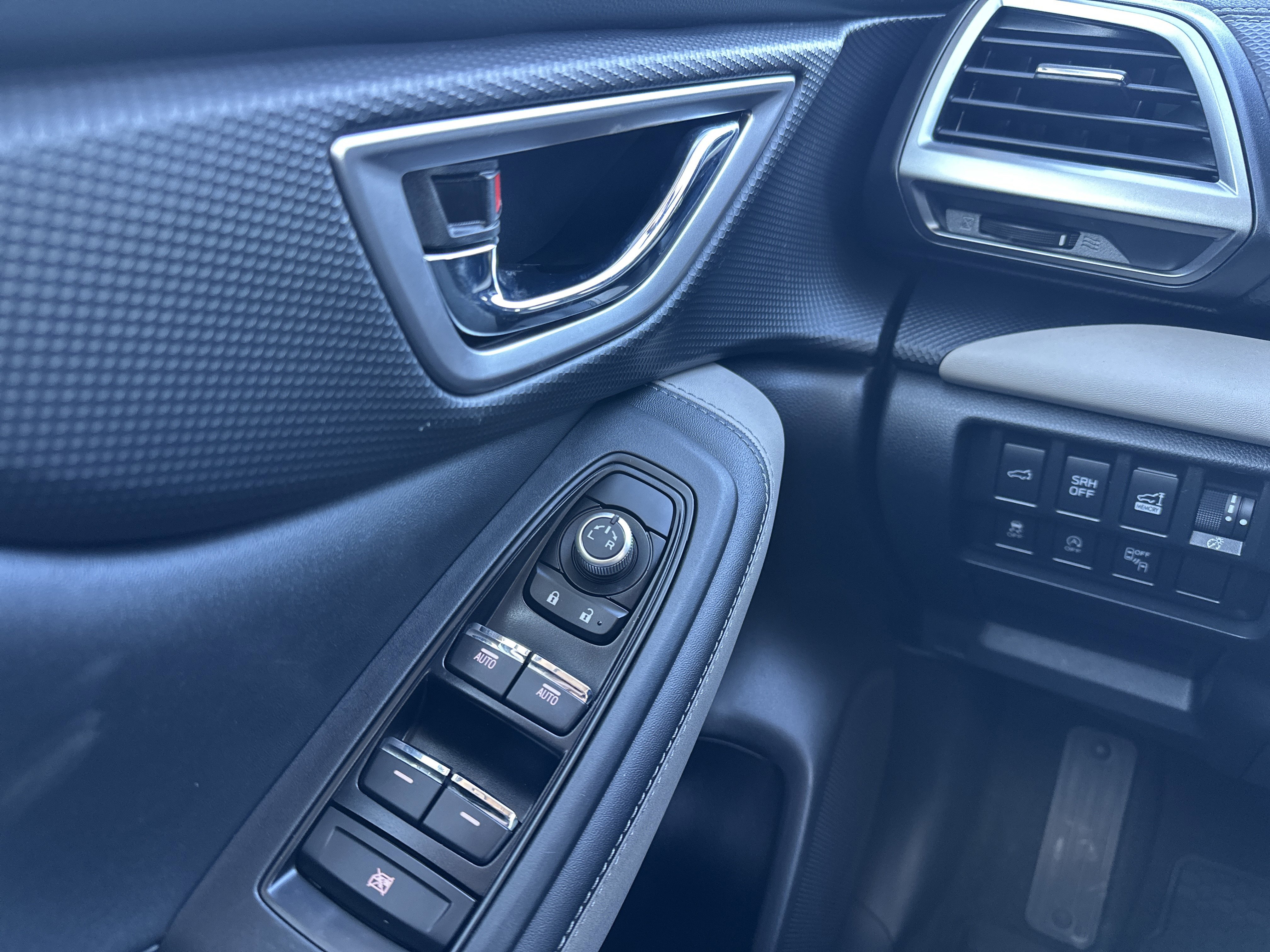 Used 2022 Subaru Forester Limited image 26