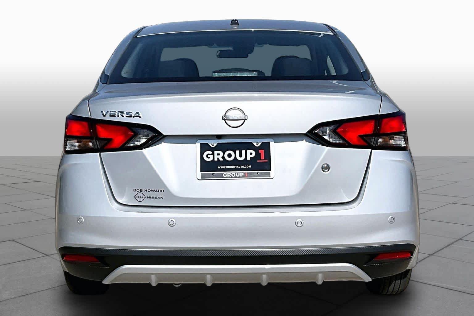 Certified 2025 Nissan Versa S w/ Trunk Package FWD image 4
