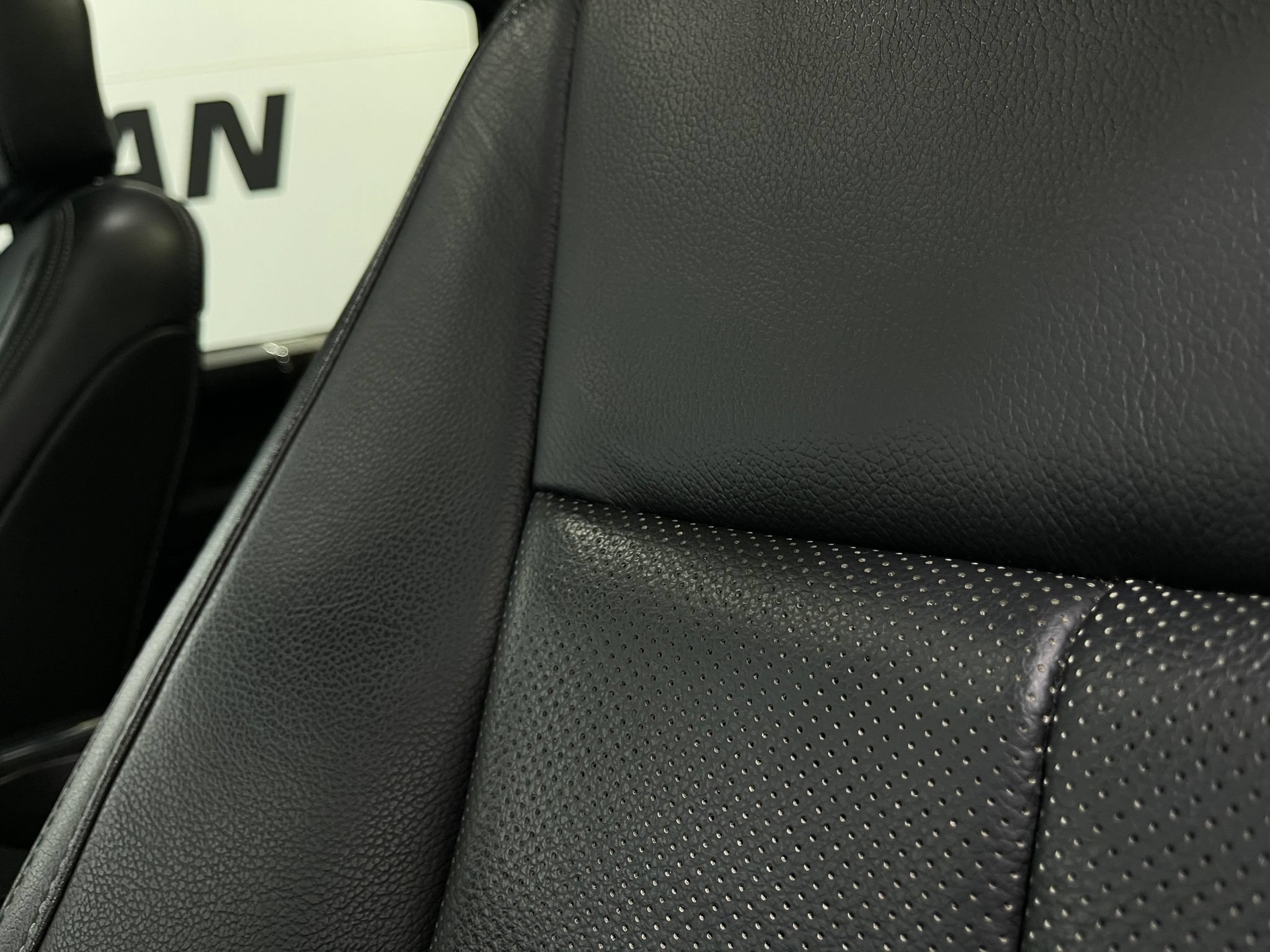 Used 2019 Ford F150 Lariat AWD/4WD image 18