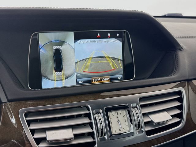 Used 2016 Mercedes-Benz E 400 4MATIC Sedan image 15