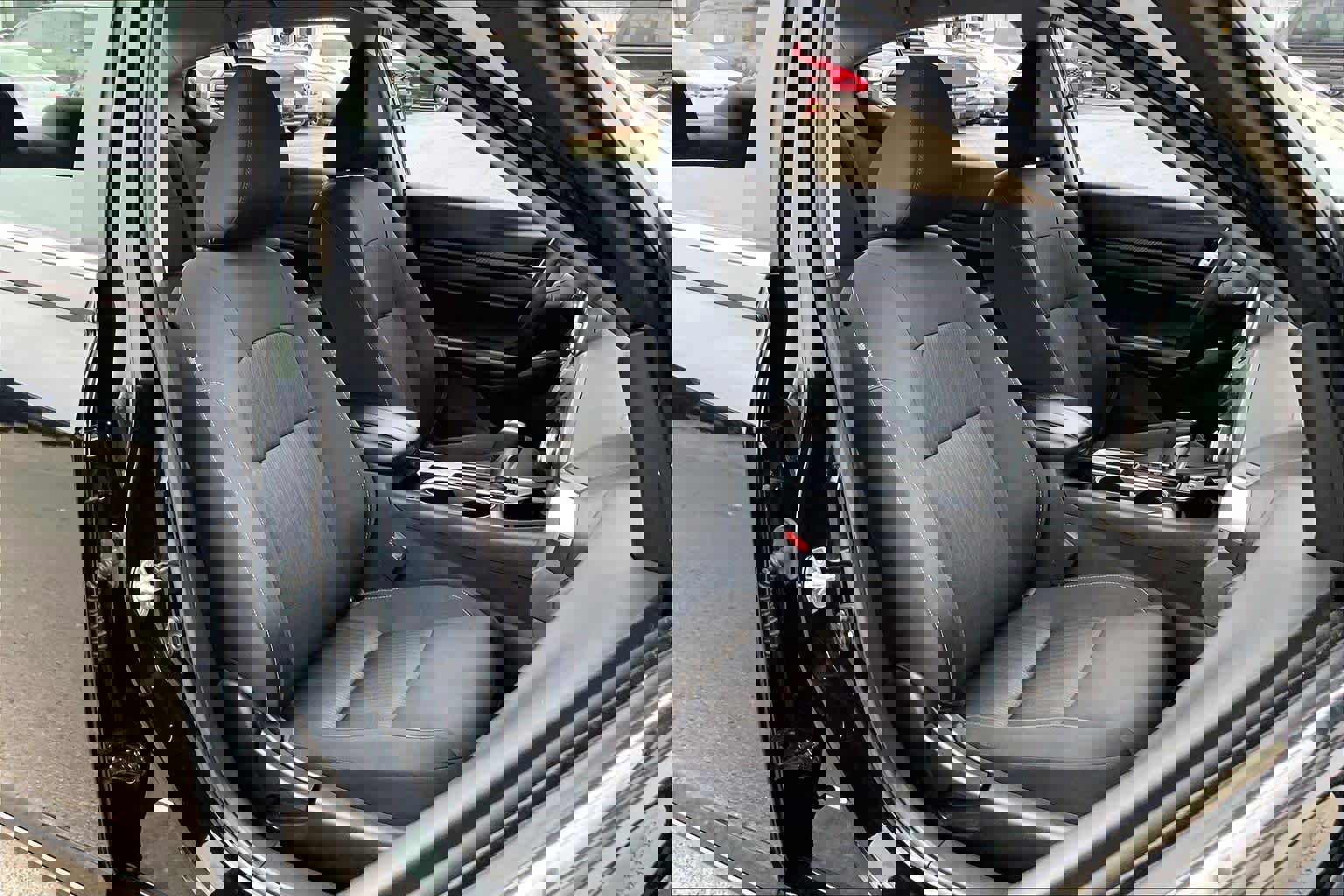 Used 2024 Nissan Altima 2.5 SV image 9