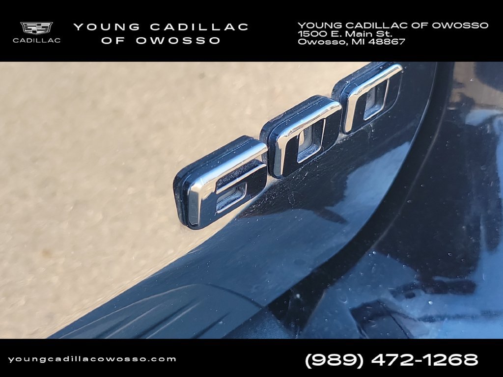 Used 2021 Cadillac Escalade Sport w/ LPO, ONYX Package AWD/4WD image 8