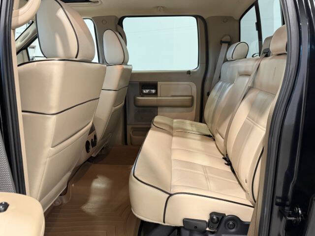 Used 2006 Lincoln Mark LT 4x4 image 15