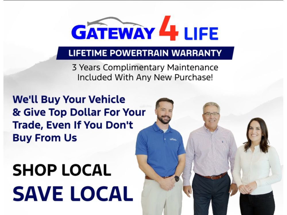 Used 2015 Nissan Versa Note SR image 2