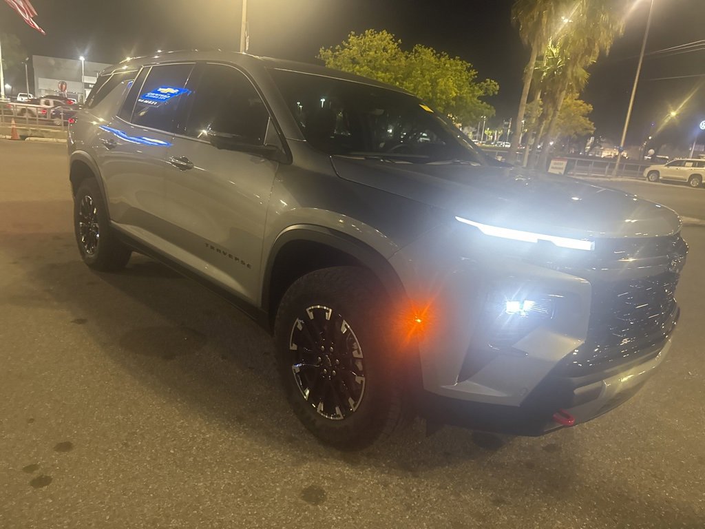 Used 2025 Chevrolet Traverse Z71 w/ Enhanced Driving Package
