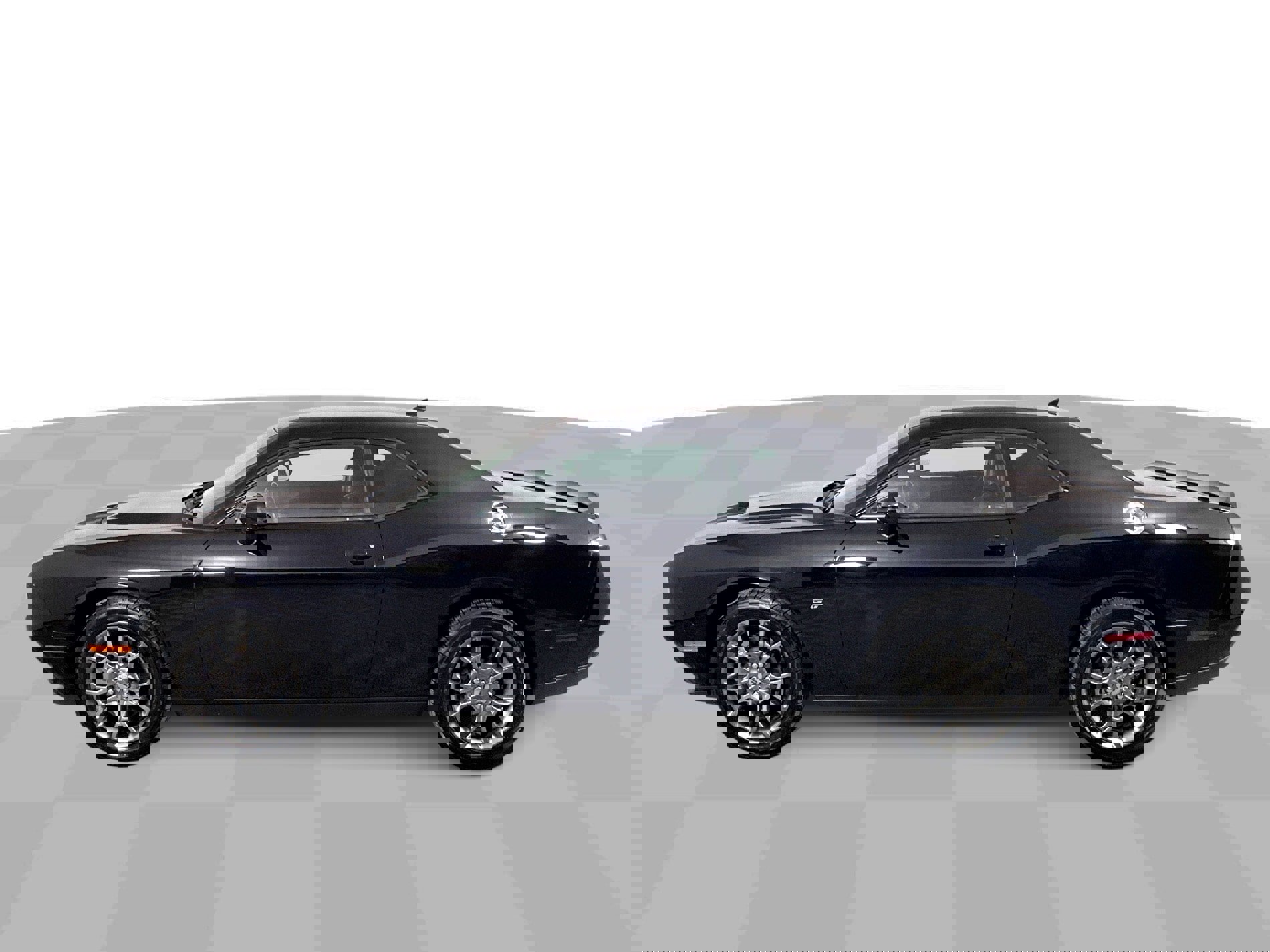 Used 2017 Dodge Challenger GT w/ Technology Group image 41