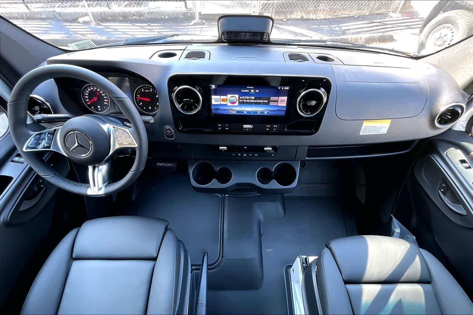 New 2026 Mercedes-Benz Sprinter 2500 image 5