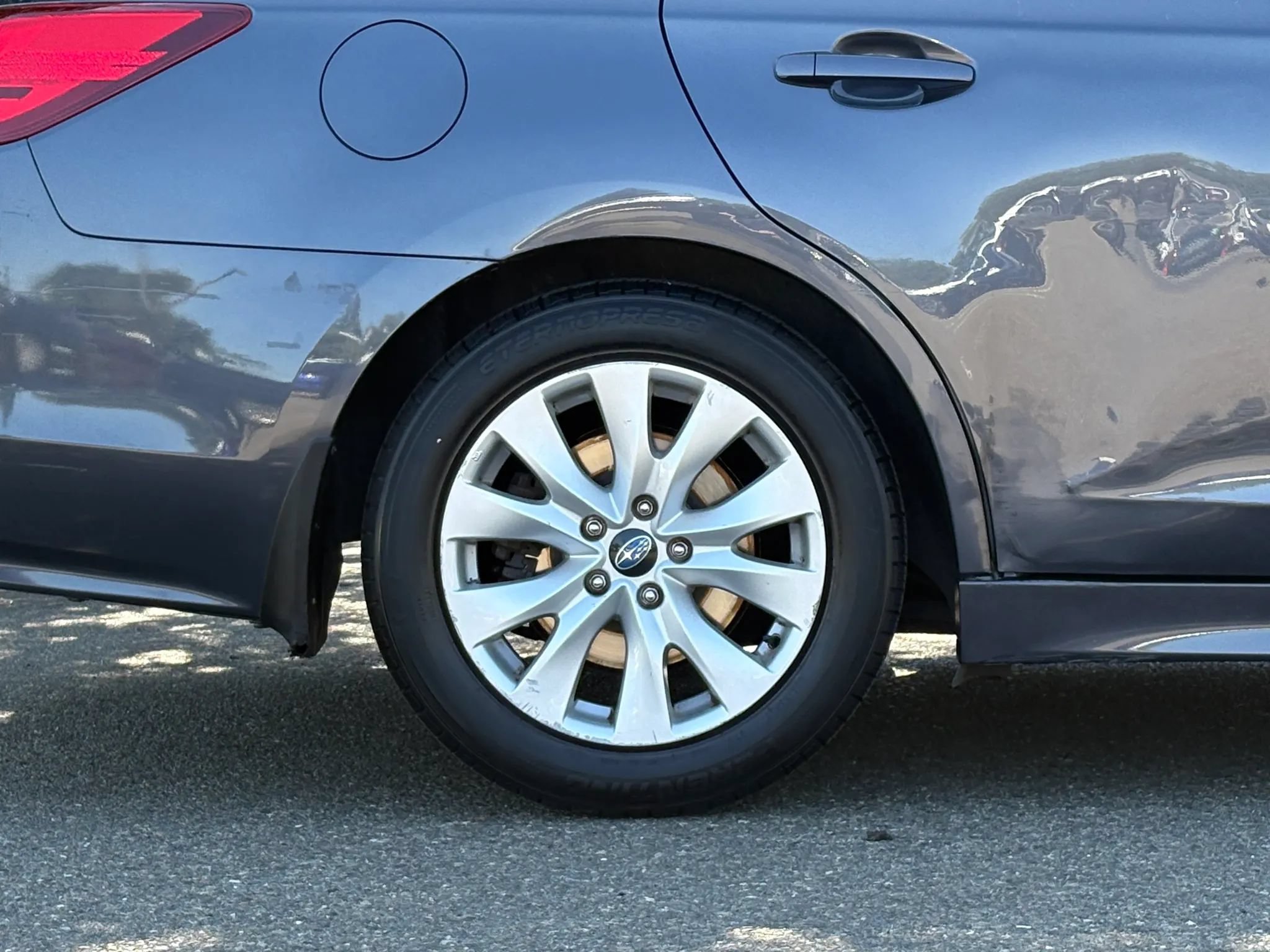 Used 2017 Subaru Legacy 2.5i w/ Alloy Wheel Package AWD/4WD image 29