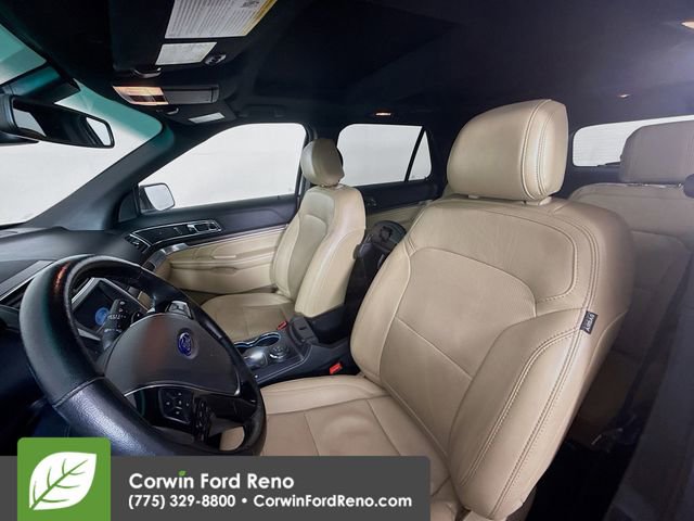 Used 2017 Ford Explorer Limited w/ Equipment Group 301A AWD/4WD image 22