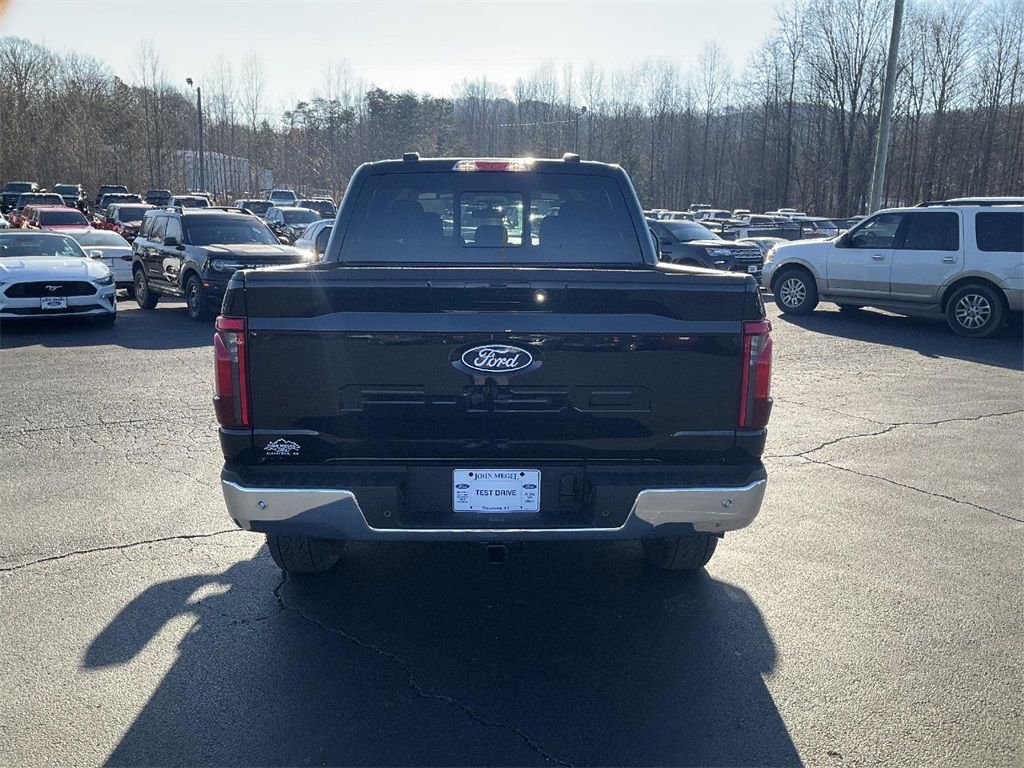 New 2025 Ford F150 XLT w/ Equipment Group 303A High image 4