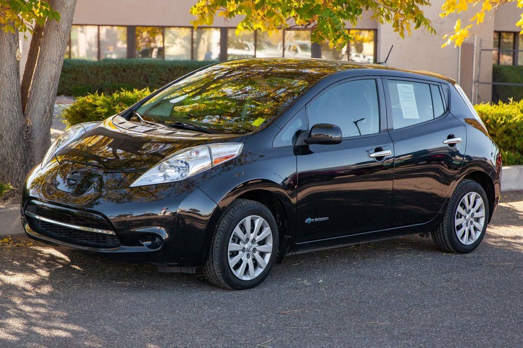 Used 2015 Nissan Leaf S w/ Charge Package image 9