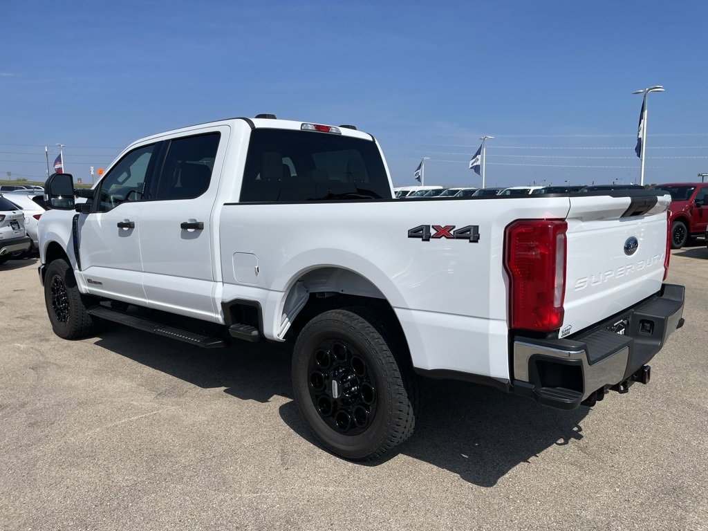 Used 2024 Ford F250 XLT image 5
