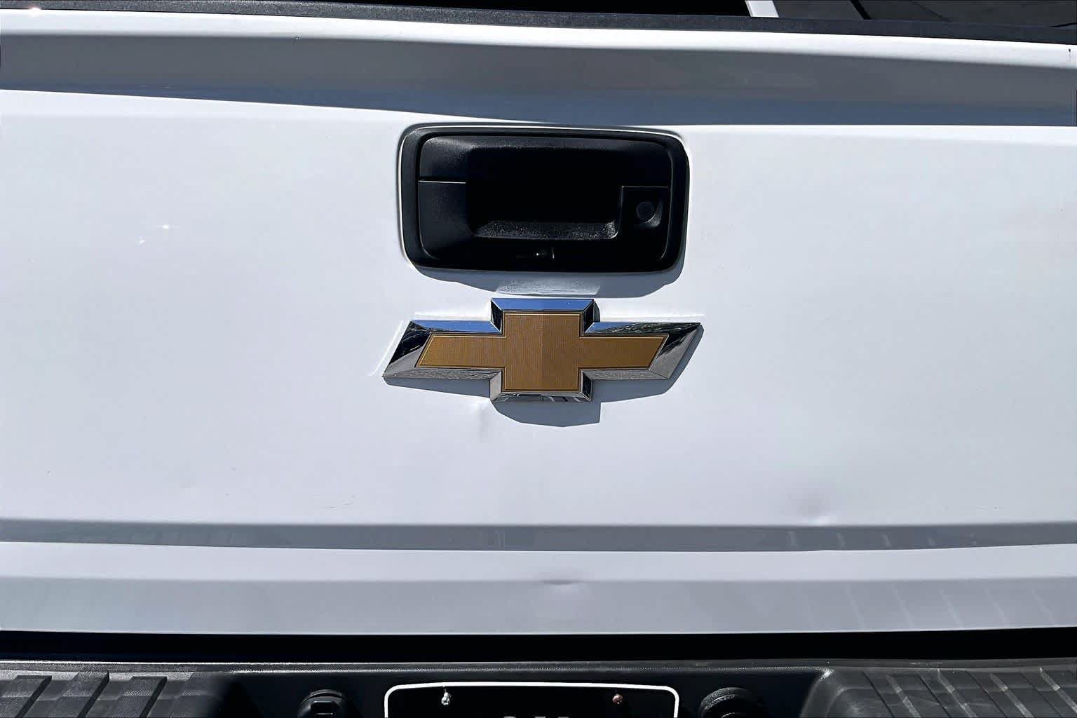 Used 2019 Chevrolet Colorado W/T w/ WT Convenience Package AWD/4WD image 32